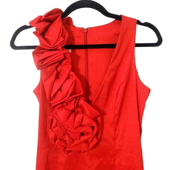 VTG CACHE Rosette Cocktail Dress Size 6 Red Stretchy 3D V-Neck Sleeveless Womens - Picture 2 of 11